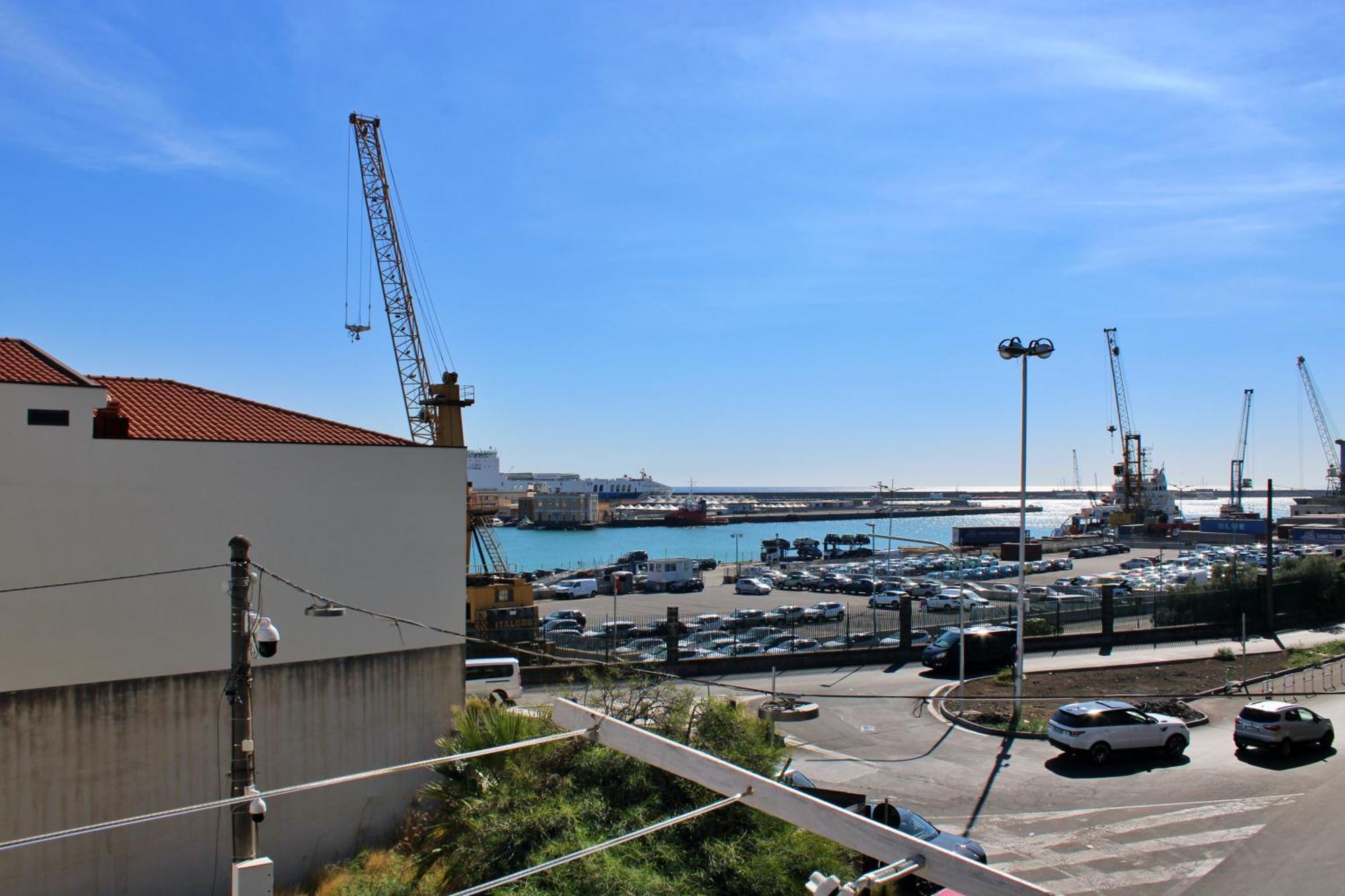C&D Home Catania Bagian luar foto